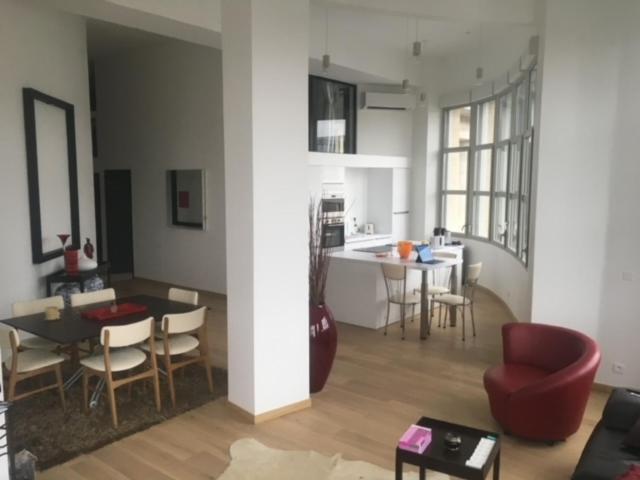 Loft Des Sacres - Vue Unique Sur La Cathedrale Apartment แร็งส์ ภายนอก รูปภาพ