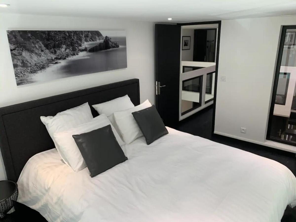 Loft Des Sacres - Vue Unique Sur La Cathedrale Apartment แร็งส์ ภายนอก รูปภาพ