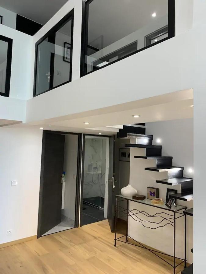 Loft Des Sacres - Vue Unique Sur La Cathedrale Apartment แร็งส์ ภายนอก รูปภาพ